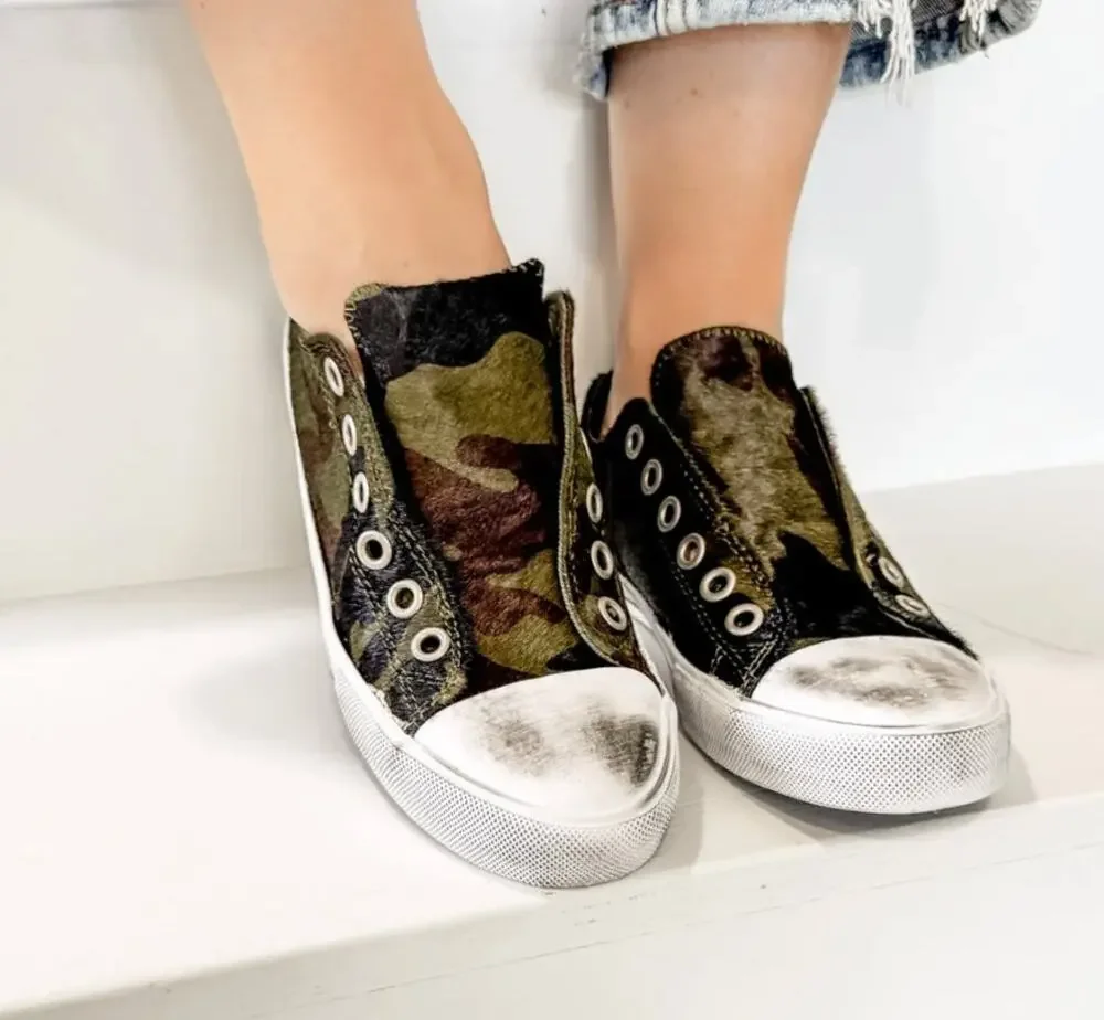 Naughty Monkey Shalomar Sneaker Camo Leather 100% Pony Hair Sz 6 NWOB Distressed